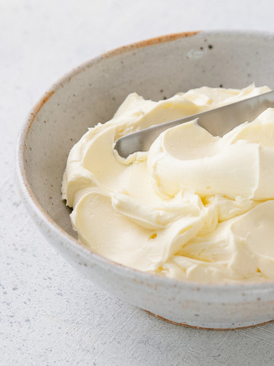 Image Header - Cream with knife.jpg