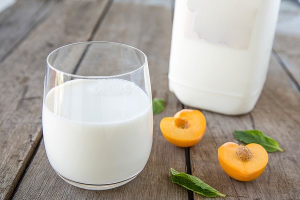 Milk and apricots