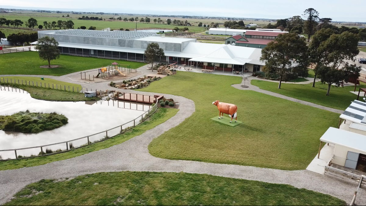 farm-flyby.jpg
