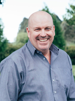 Brad Ganzin Headshot